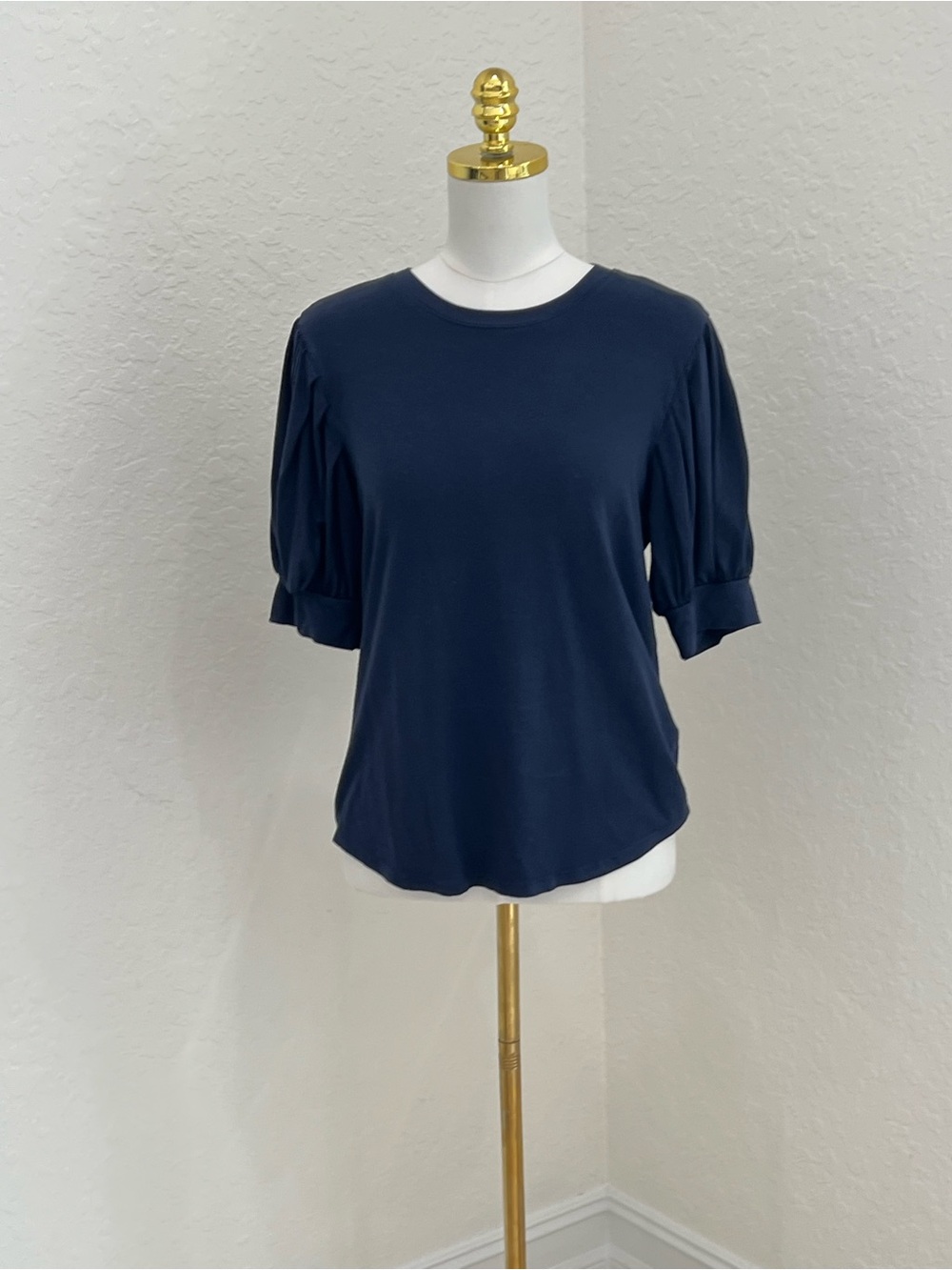 Frame Denim Navy Puff-Sleeve Crewneck Tee